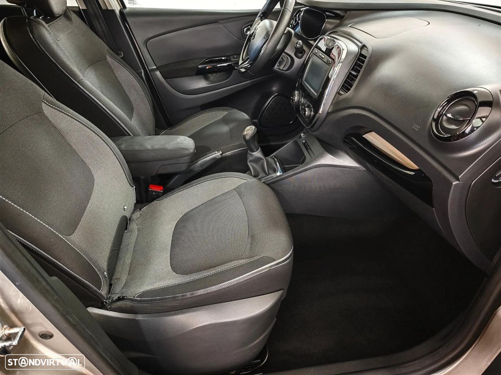 Renault Captur 1.5 dCi - 25