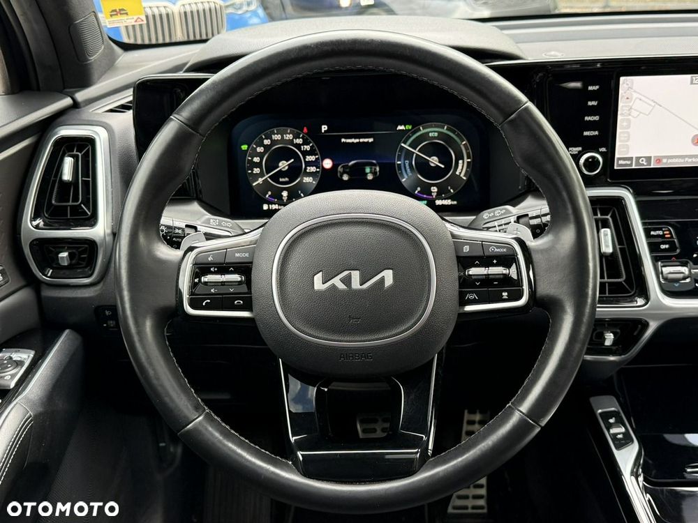 Kia Sorento - 25