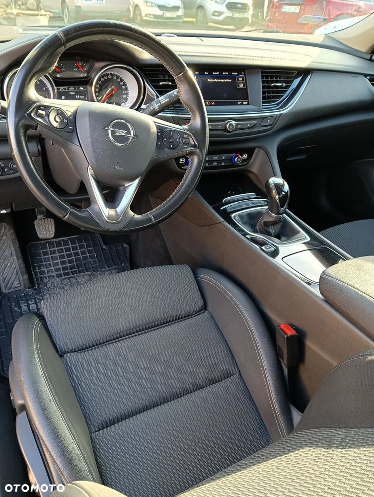 Opel Insignia 1.5 T Enjoy S&S - 13