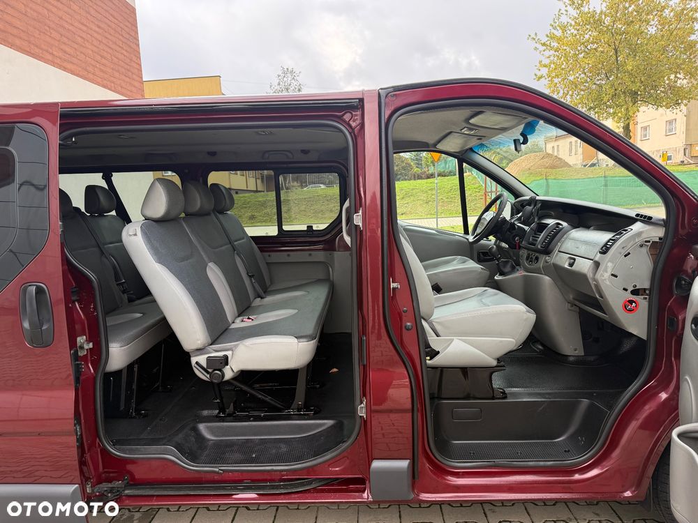 Renault Trafic 2.5 dCi L2H1 - 8
