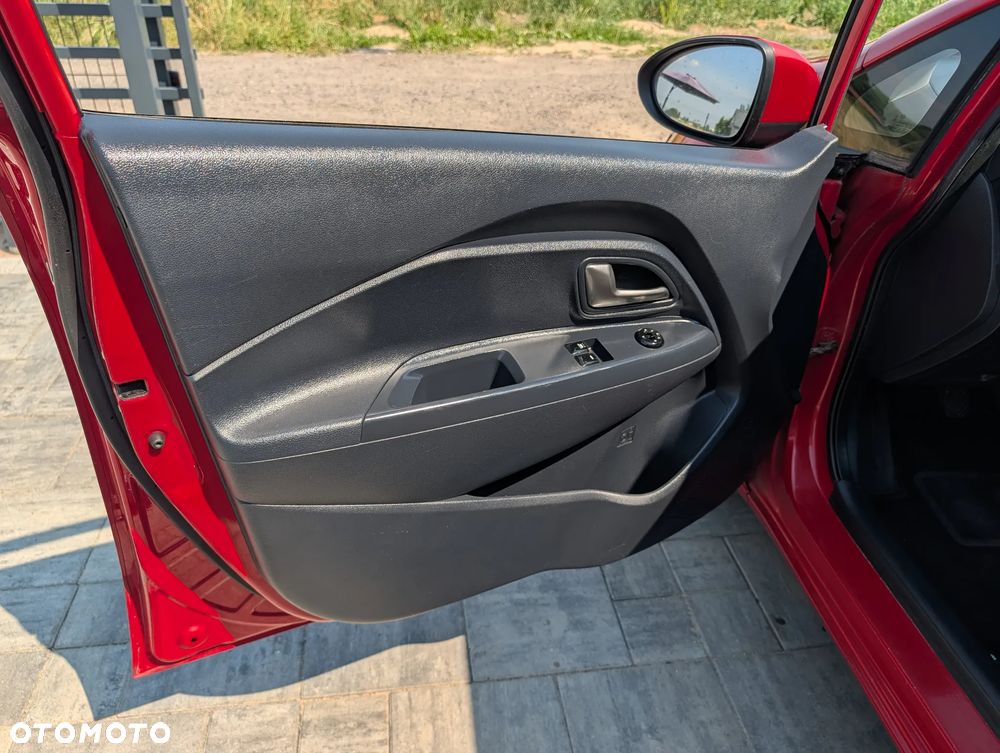 Kia Rio 1.4 M - 18