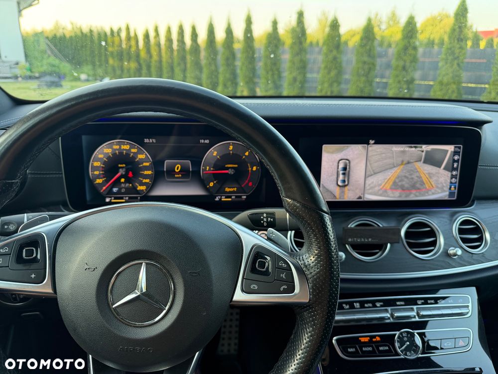 Mercedes-Benz Klasa E 220 d 4-Matic 9G-TRONIC - 6