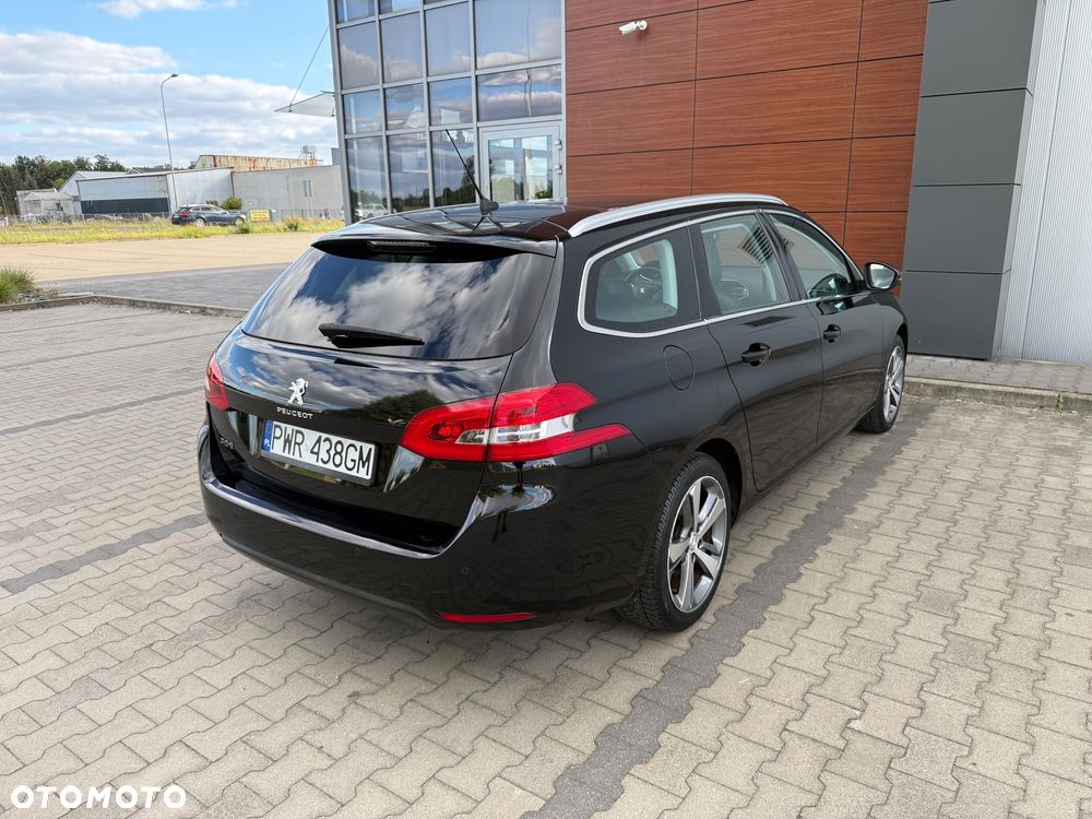 Peugeot 308 1.2 PureTech Allure S&S - 13