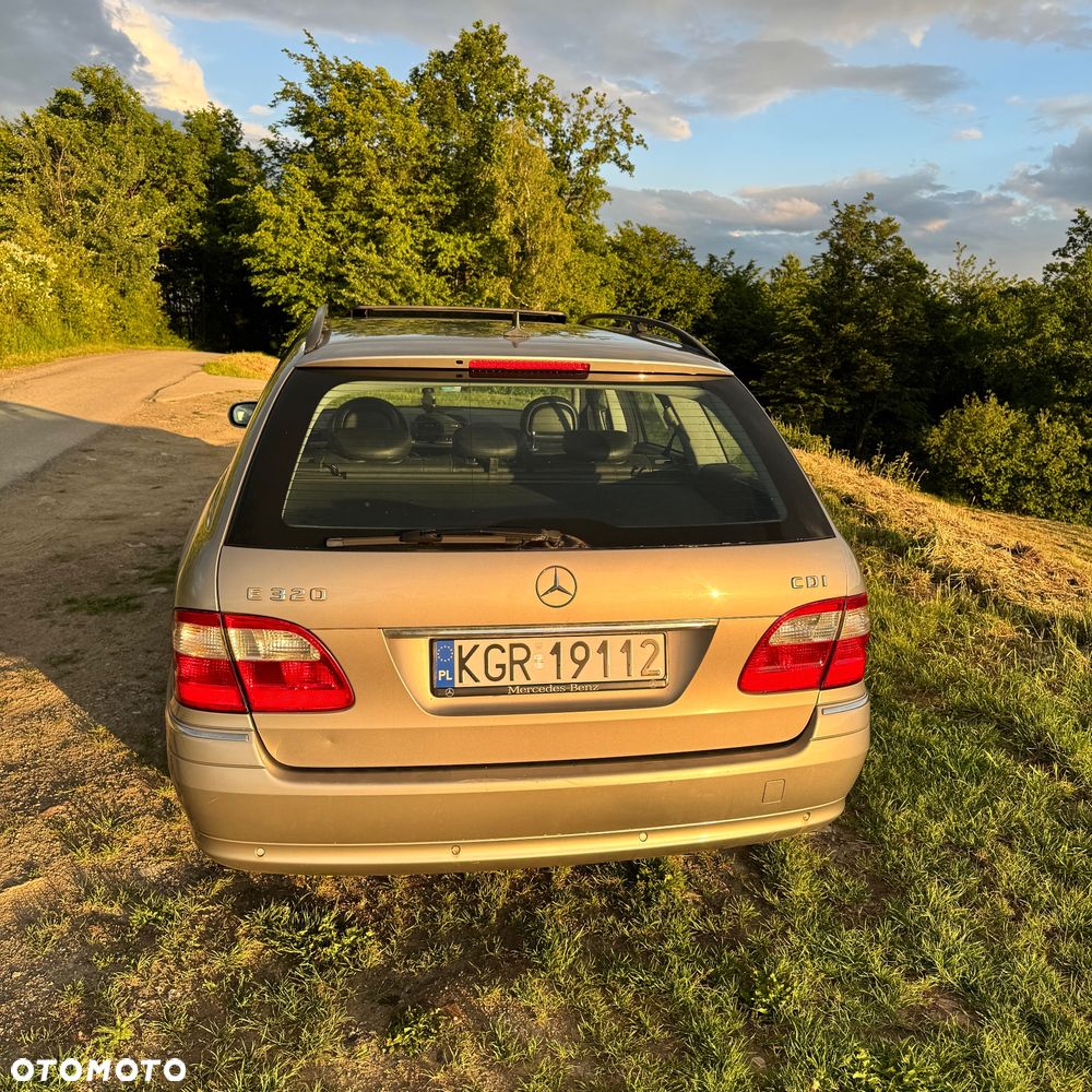 Mercedes-Benz Klasa E 320 CDI T Elegance - 5
