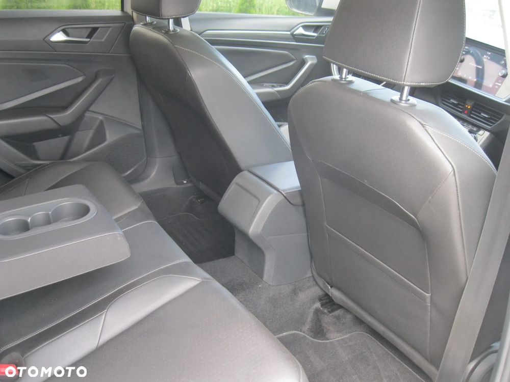 Volkswagen Jetta - 20