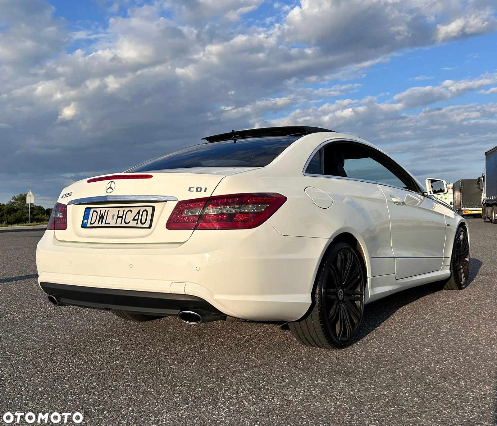 Mercedes-Benz Klasa E 350 CDI BlueEff - 2