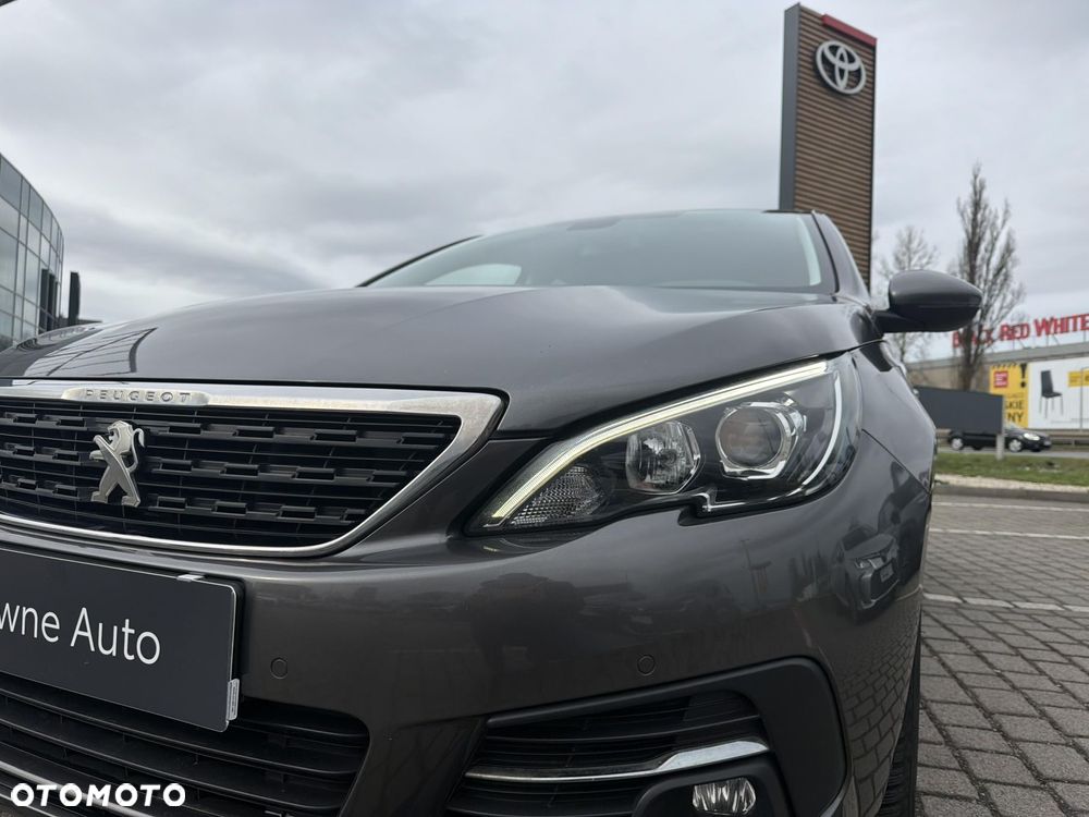 Peugeot 308 - 10