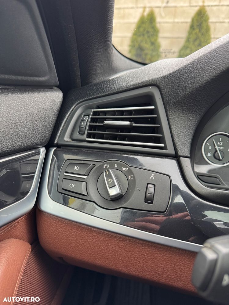 BMW Seria 5 520d Aut. - 11