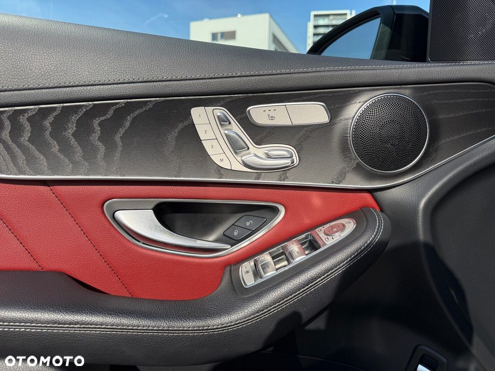 Mercedes-Benz GLC 300 d 4-Matic - 14