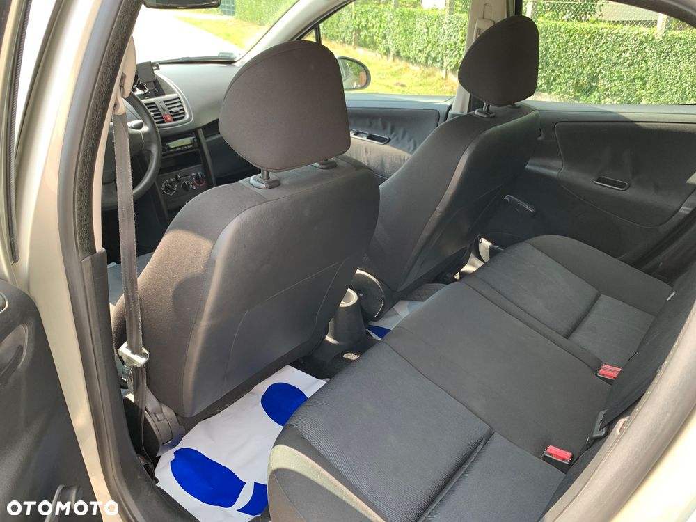 Peugeot 207 1.4 Trendy - 17