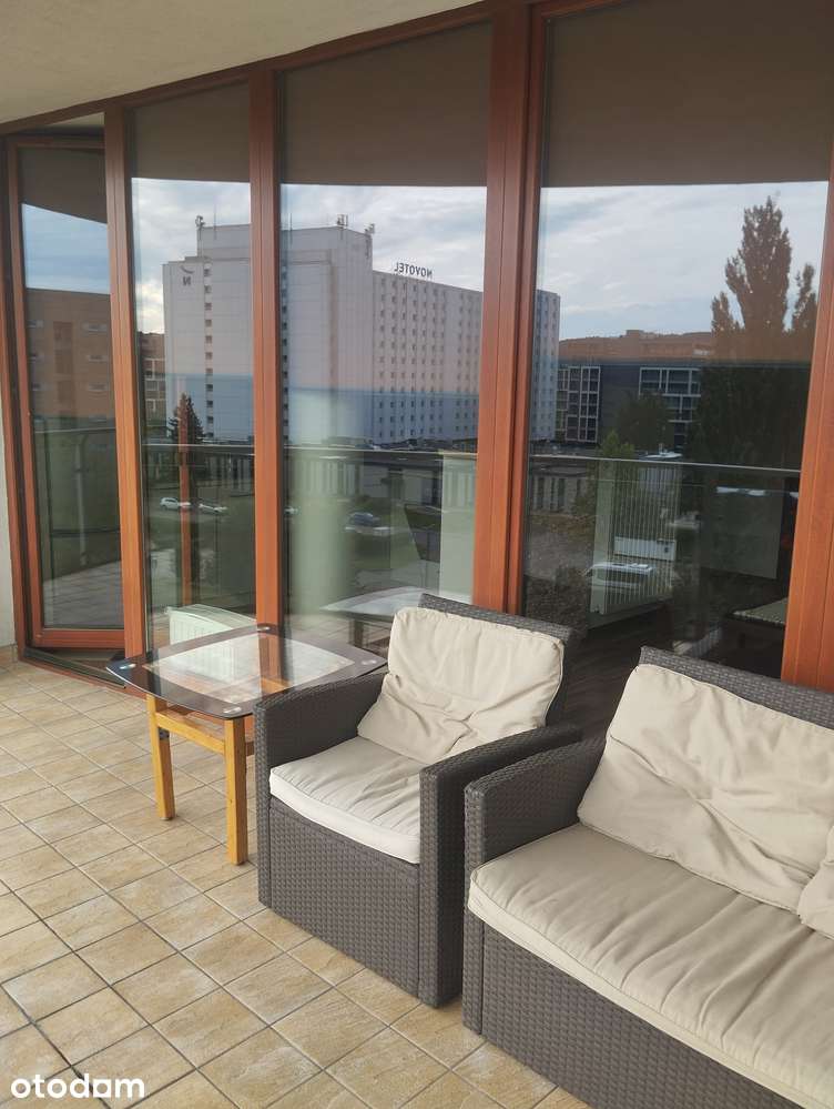 2 pokoje /Tarasy Verona/ Basen/ Sauna/ Siłownia
