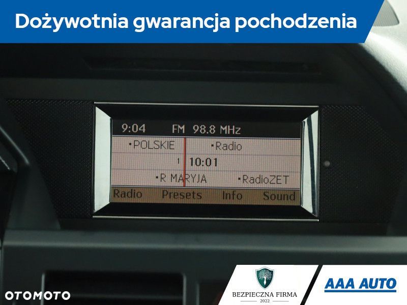 Mercedes-Benz GLK - 11