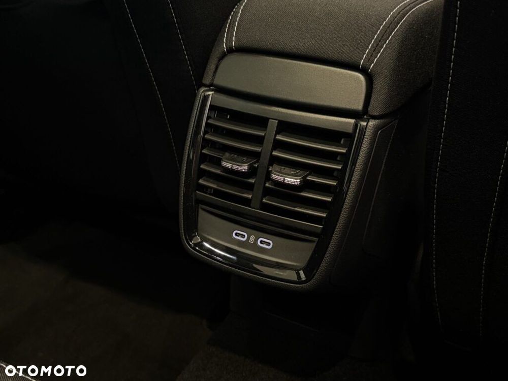 Skoda Scala 1.5 TSI Monte Carlo DSG - 36