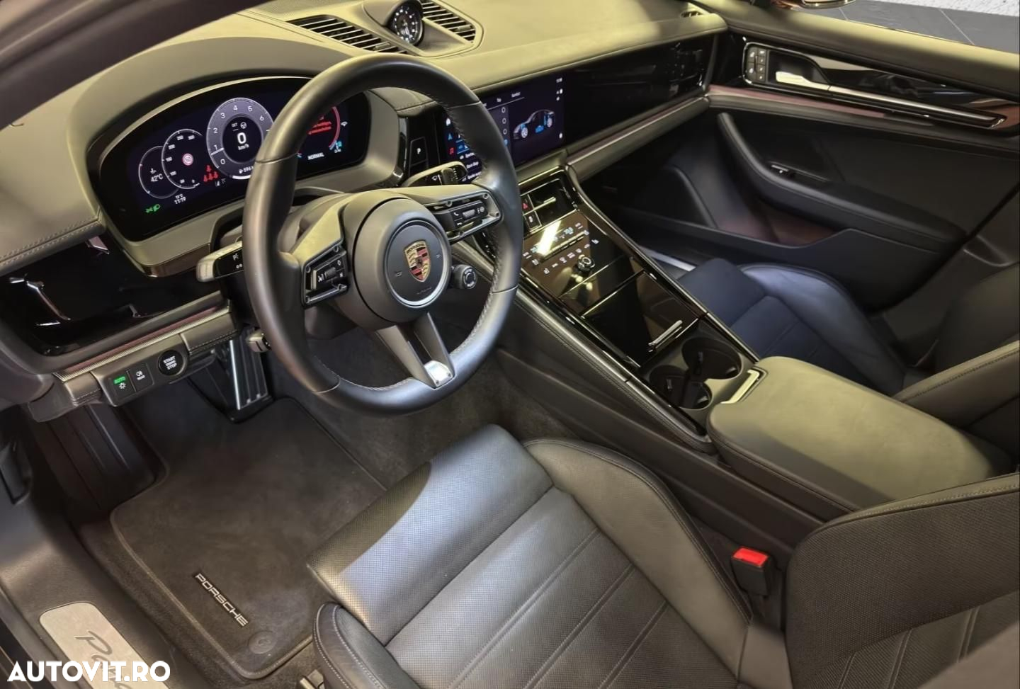 Porsche Panamera - 13