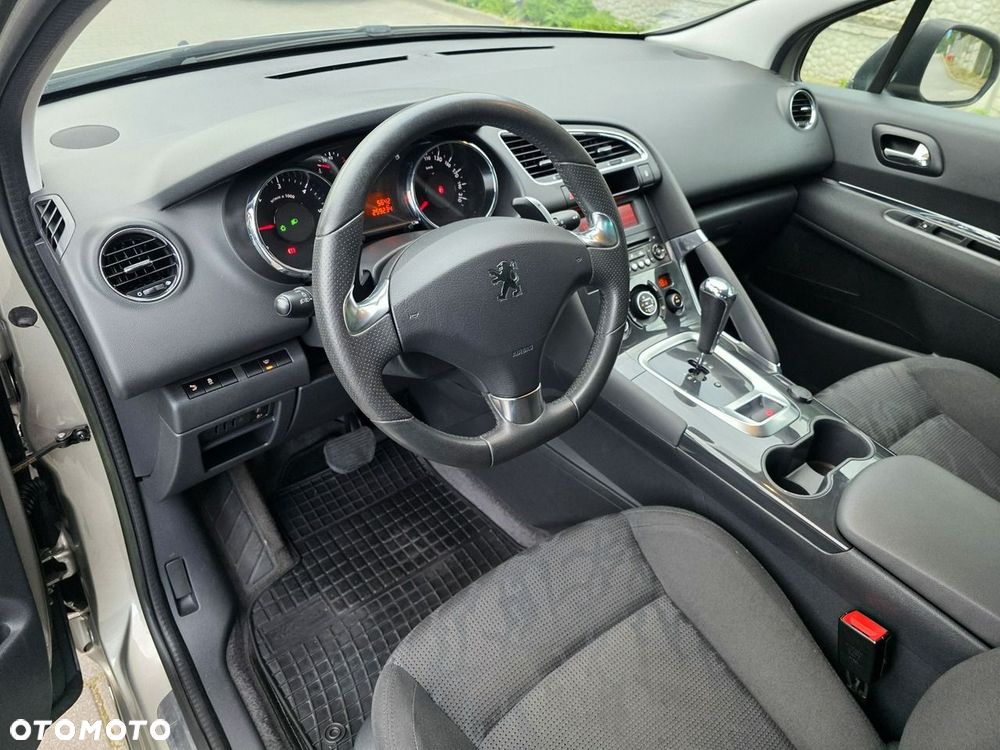 Peugeot 3008 - 13