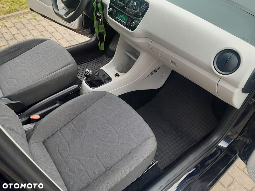 Volkswagen up! 1.0 take - 19