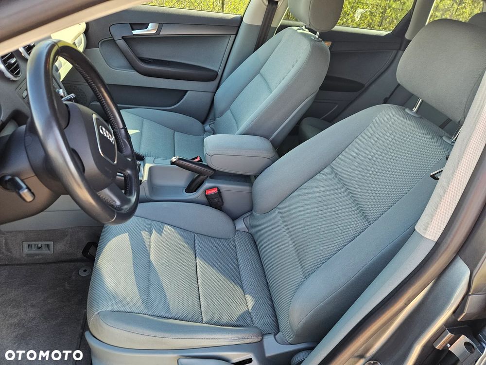 Audi A3 Sportback 1.4 TFSI Ambiente - 7