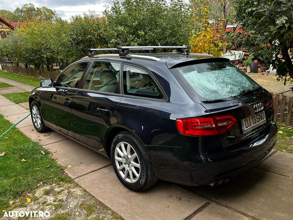 Audi A4 Avant 2.0 TDI DPF multitronic Ambiente - 2