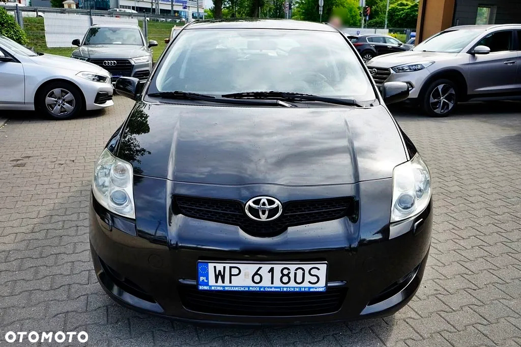 Toyota Auris 1.4 D-4D - 11