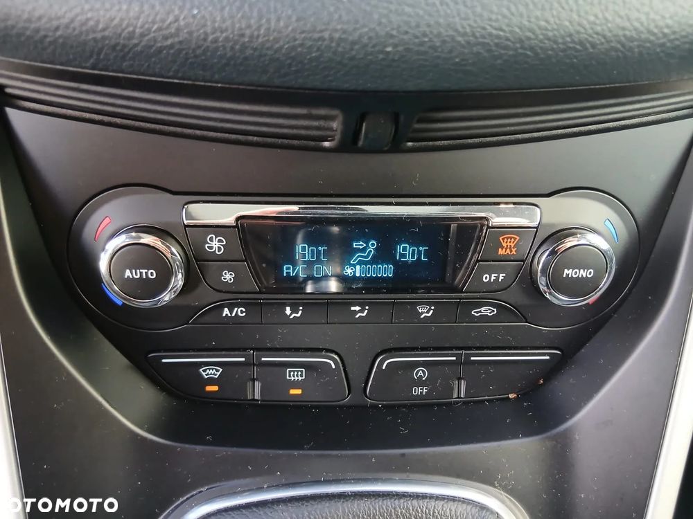 Ford Grand C-MAX 1.6 TDCi Titanium - 24