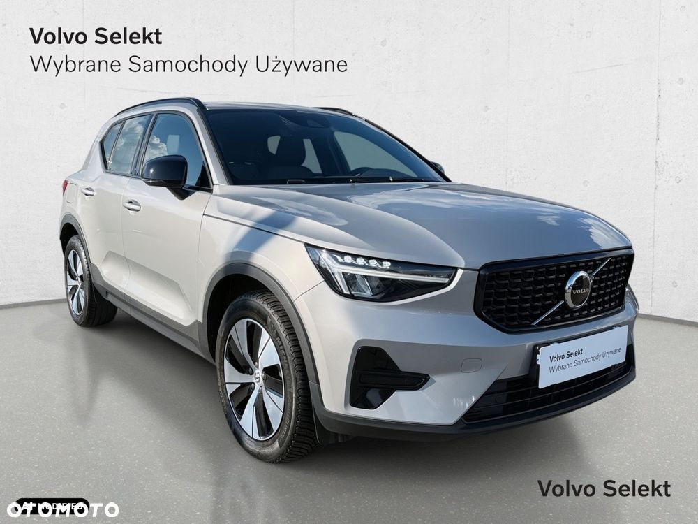 Volvo XC 40 - 4