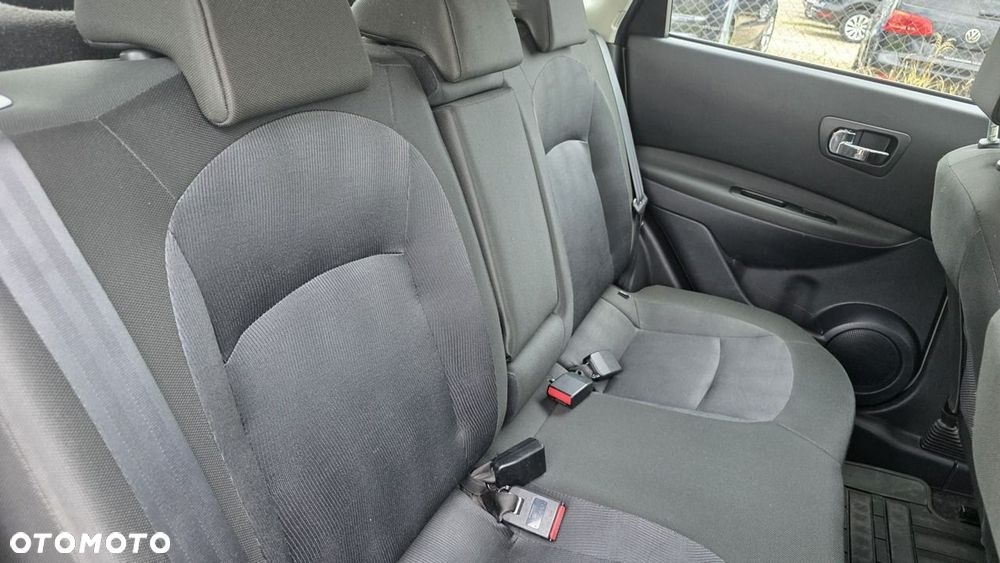 Nissan Qashqai - 14