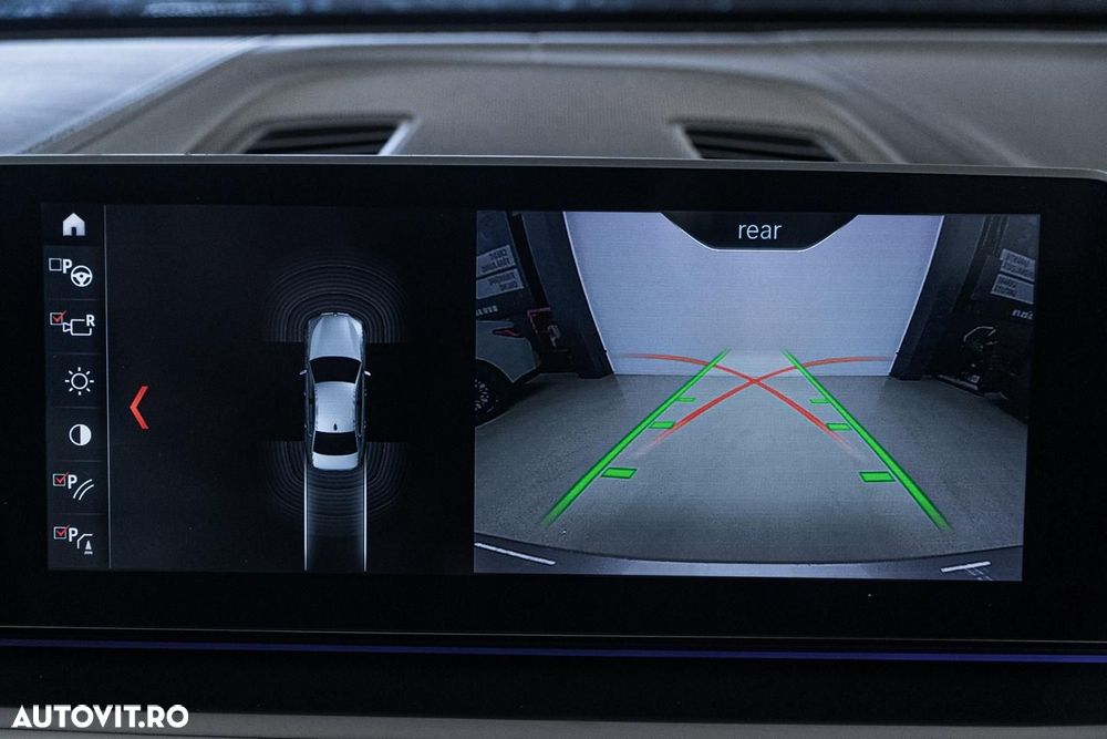 BMW Seria 5 530i Aut. Sport Line - 40