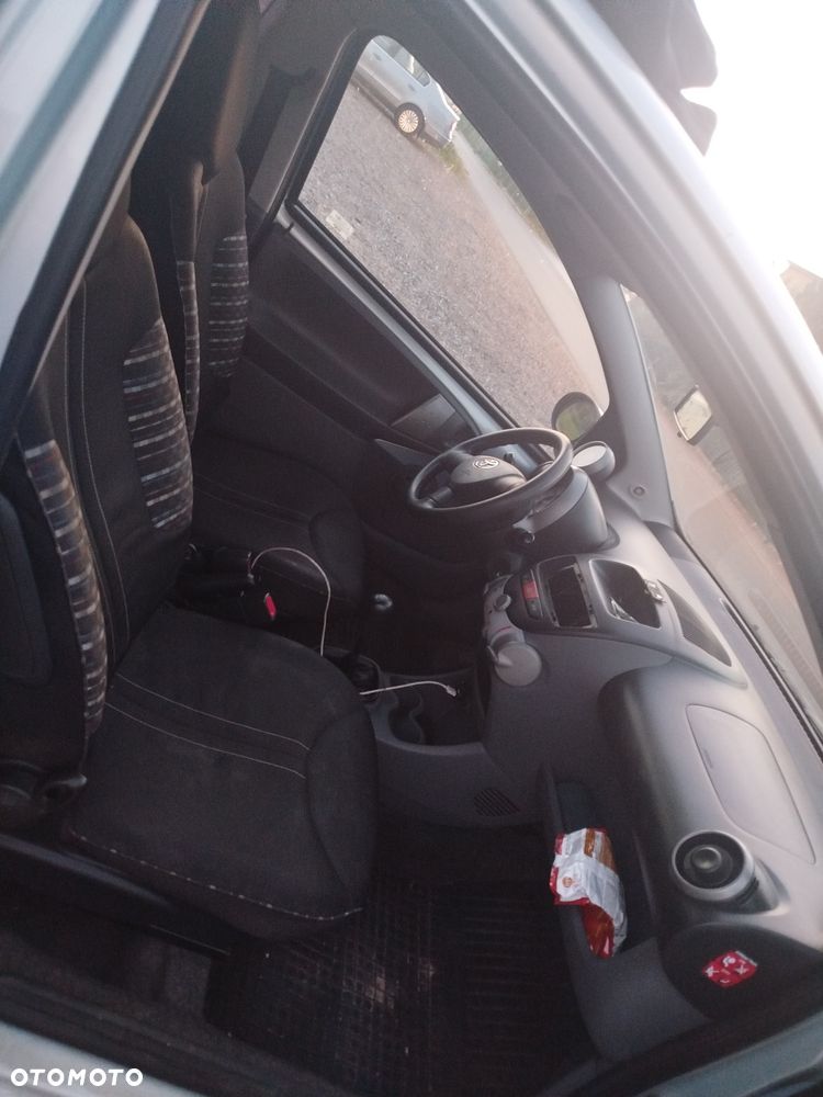 Toyota Aygo - 6