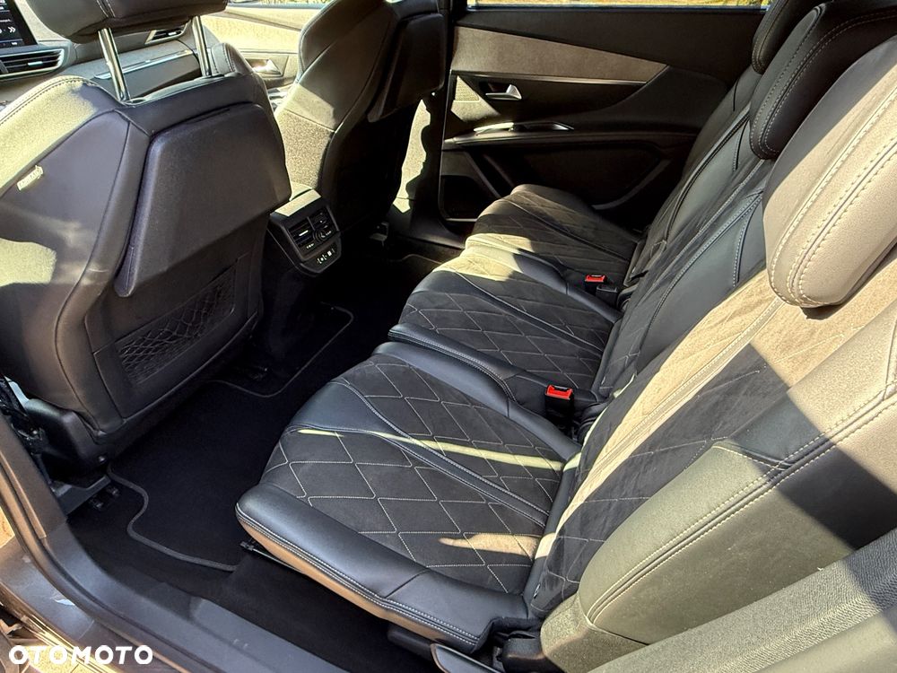 Peugeot 5008 BlueHDi 180 EAT8 GT - 12