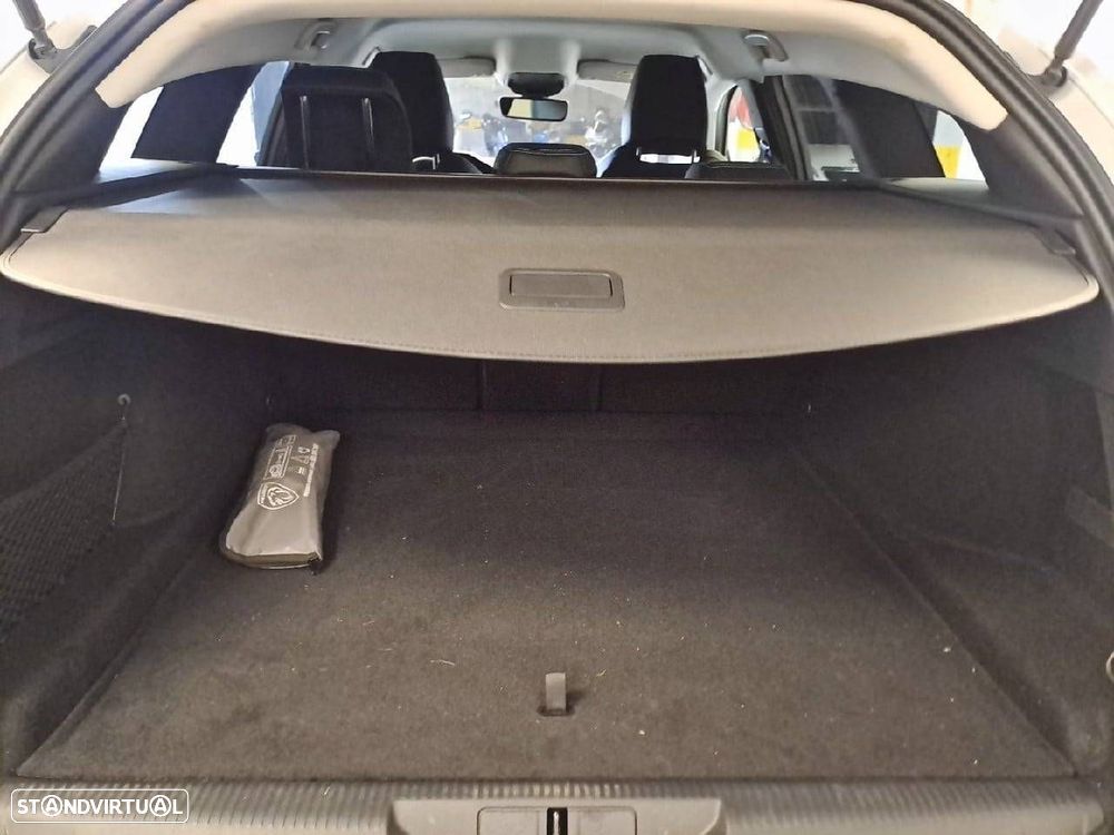 Peugeot 308 SW 1.2 Hybrid Allure e-DCS6 - 6