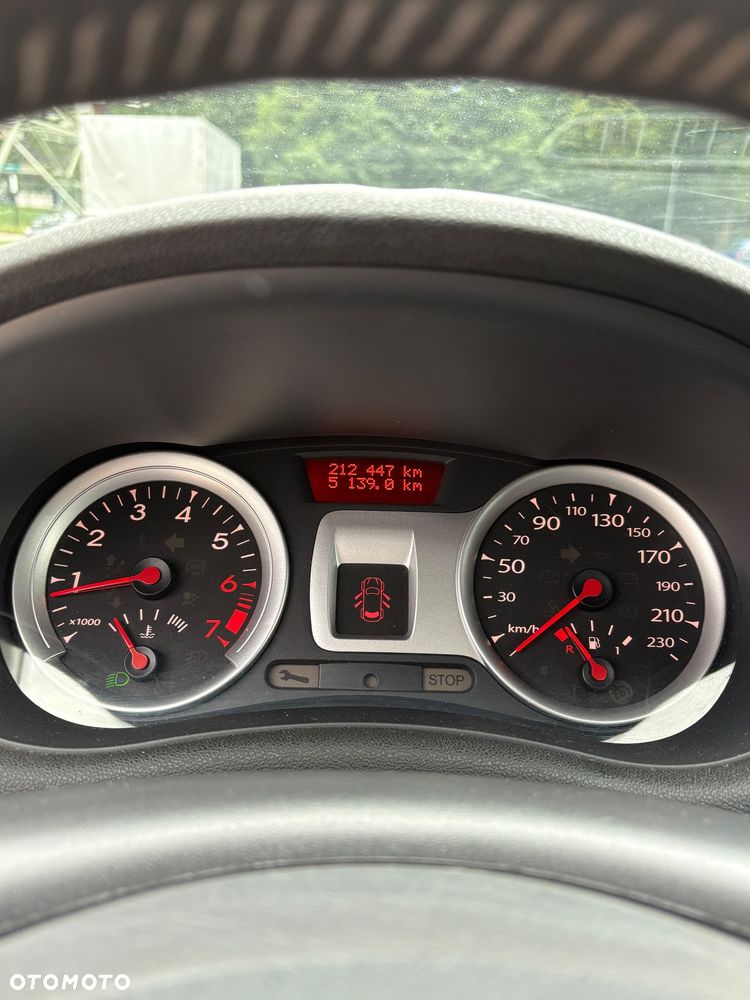 Renault Clio 1.2 TCE Authentique - 4