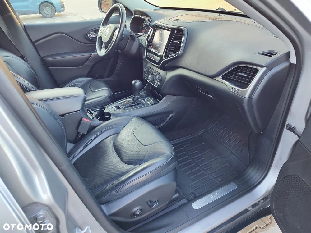 Jeep Cherokee 3.2 V6 Active Drive I Limited - 19