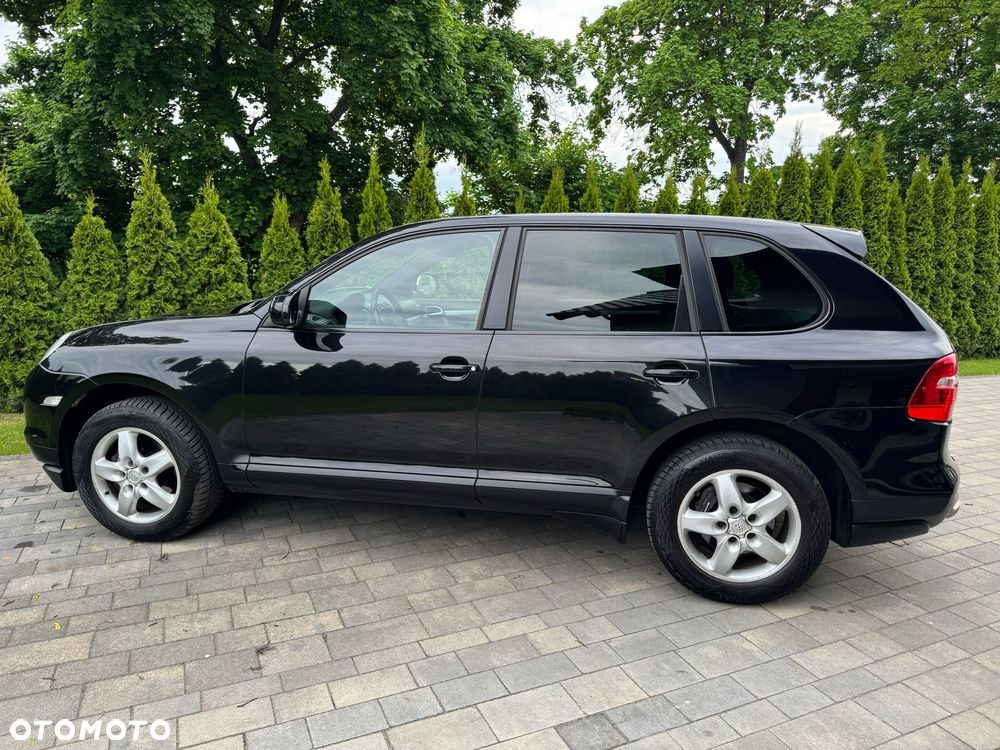 Porsche Cayenne - 7