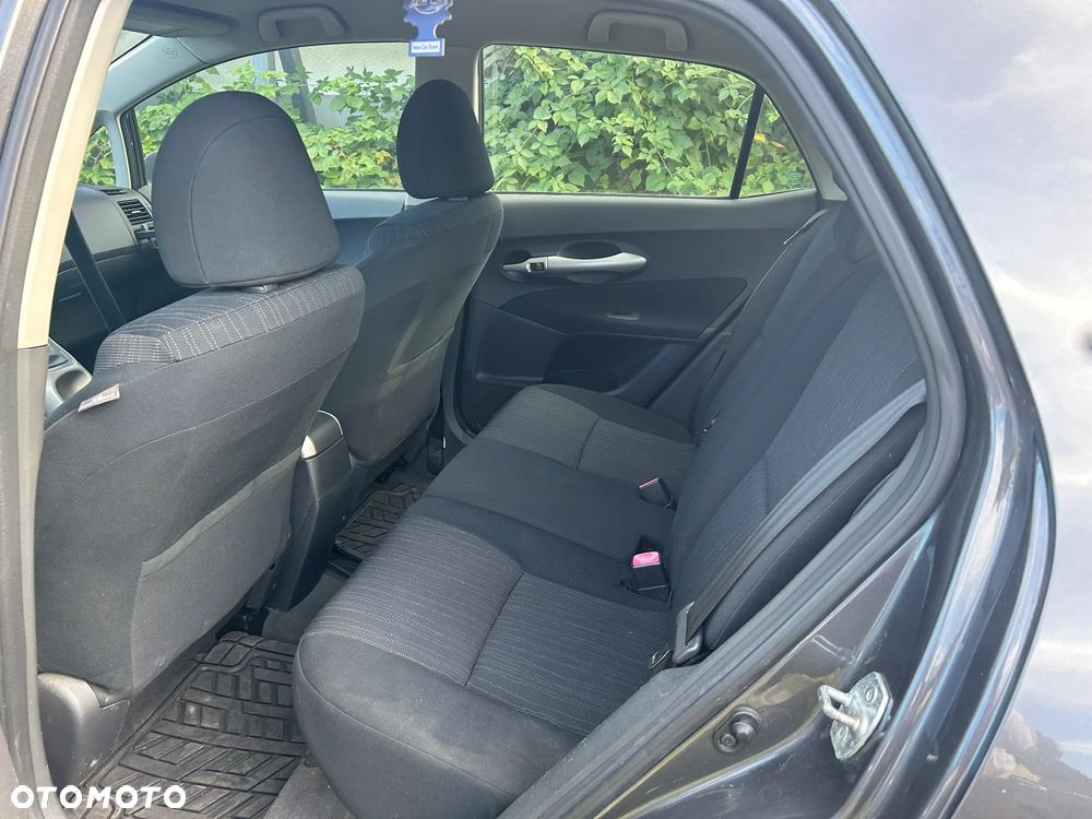 Toyota Auris 1.6 VVT-i Sol - 16