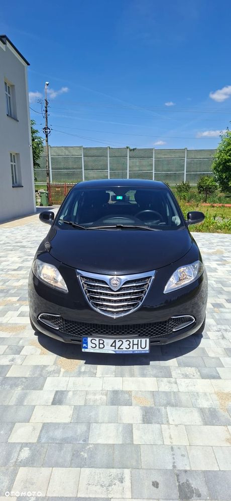 Lancia Ypsilon Y 1.2 8v Silver - 7