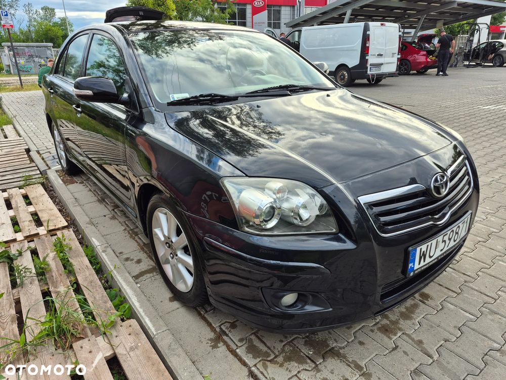 Toyota Avensis 1.8 VVT-i Sol - 4