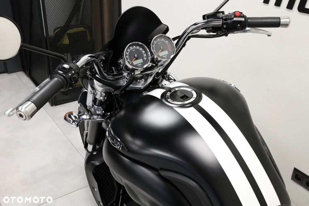 Triumph Rocket - 17