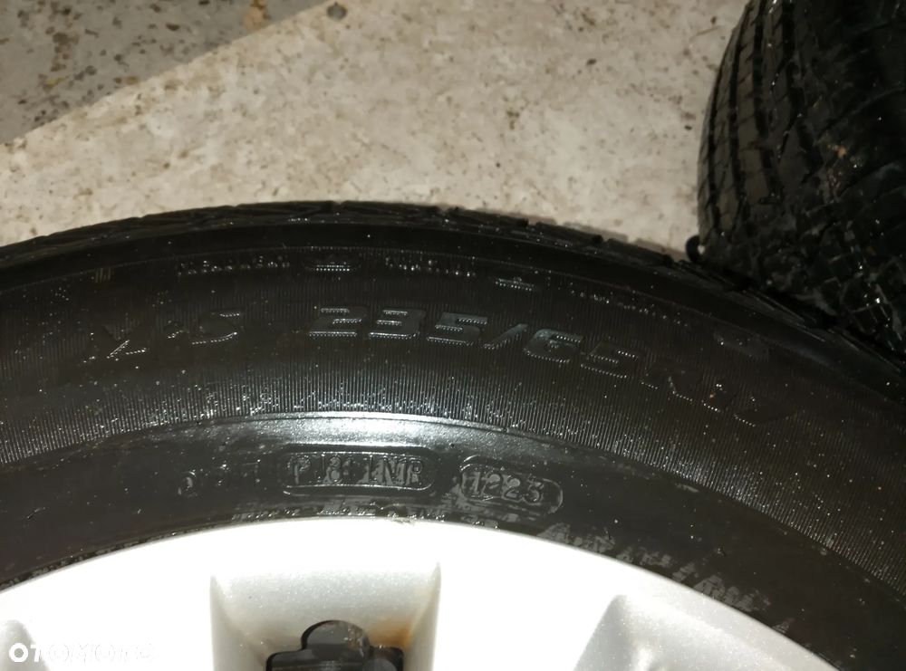 Felgi Koła Opony Chrysler Pacifica 235/65/17 Całoroczne - 8