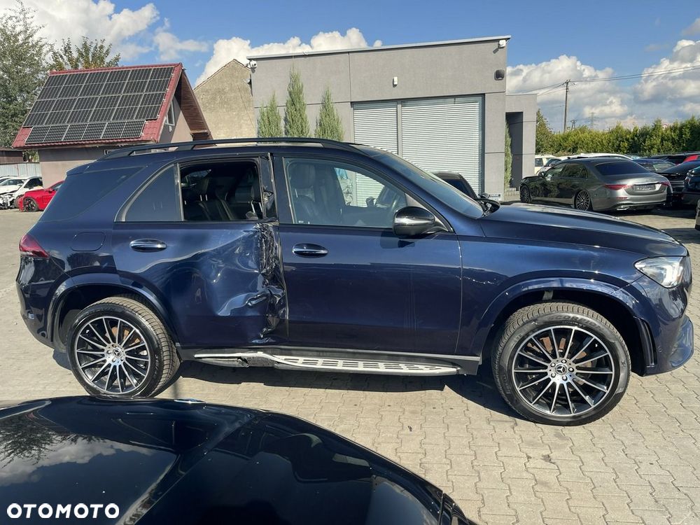 Mercedes-Benz GLE 400 d 4Matic 9G-TRONIC AMG Line - 3