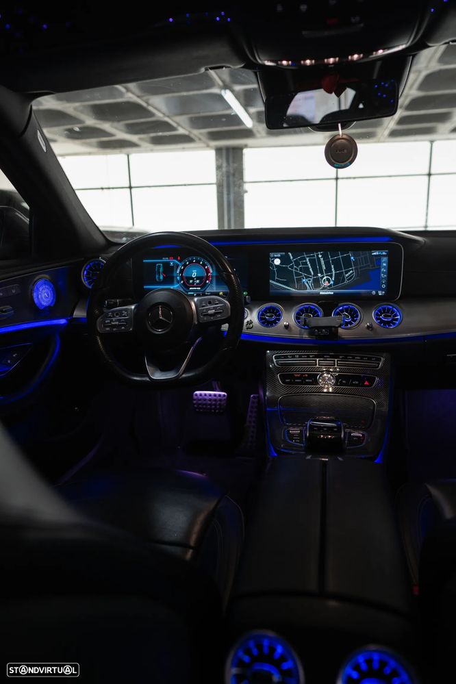 Mercedes-Benz E 220 d 4Matic 9G-TRONIC AMG Line - 12