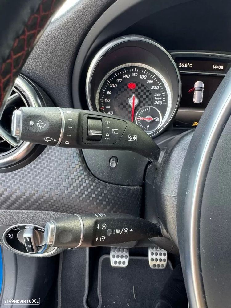 Mercedes-Benz A 180 d AMG Line - 10