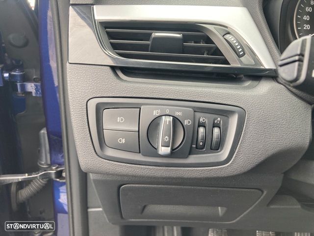 BMW X1 xDrive20d Advantage - 18