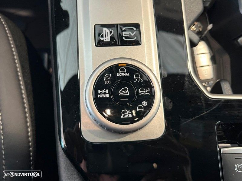 Mitsubishi Outlander 2.4 PHEV Sport Edition - 24