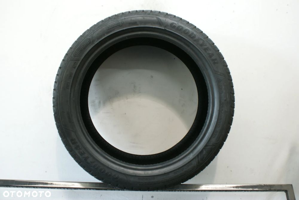 225/45R17 GOODYEAR ULTRA GRIP PERFORMANCE G1 , 7,2mm 2021r - 3