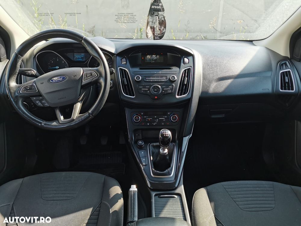 Ford Focus 1.5 TDCi Titanium - 4