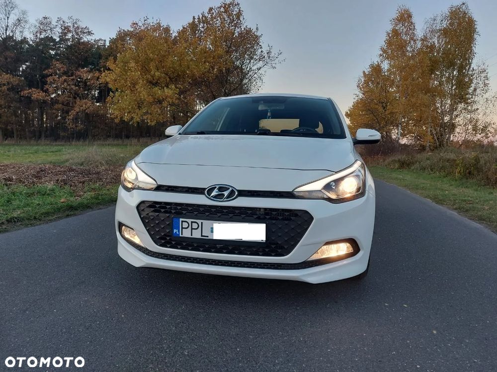 Hyundai i20 - 14