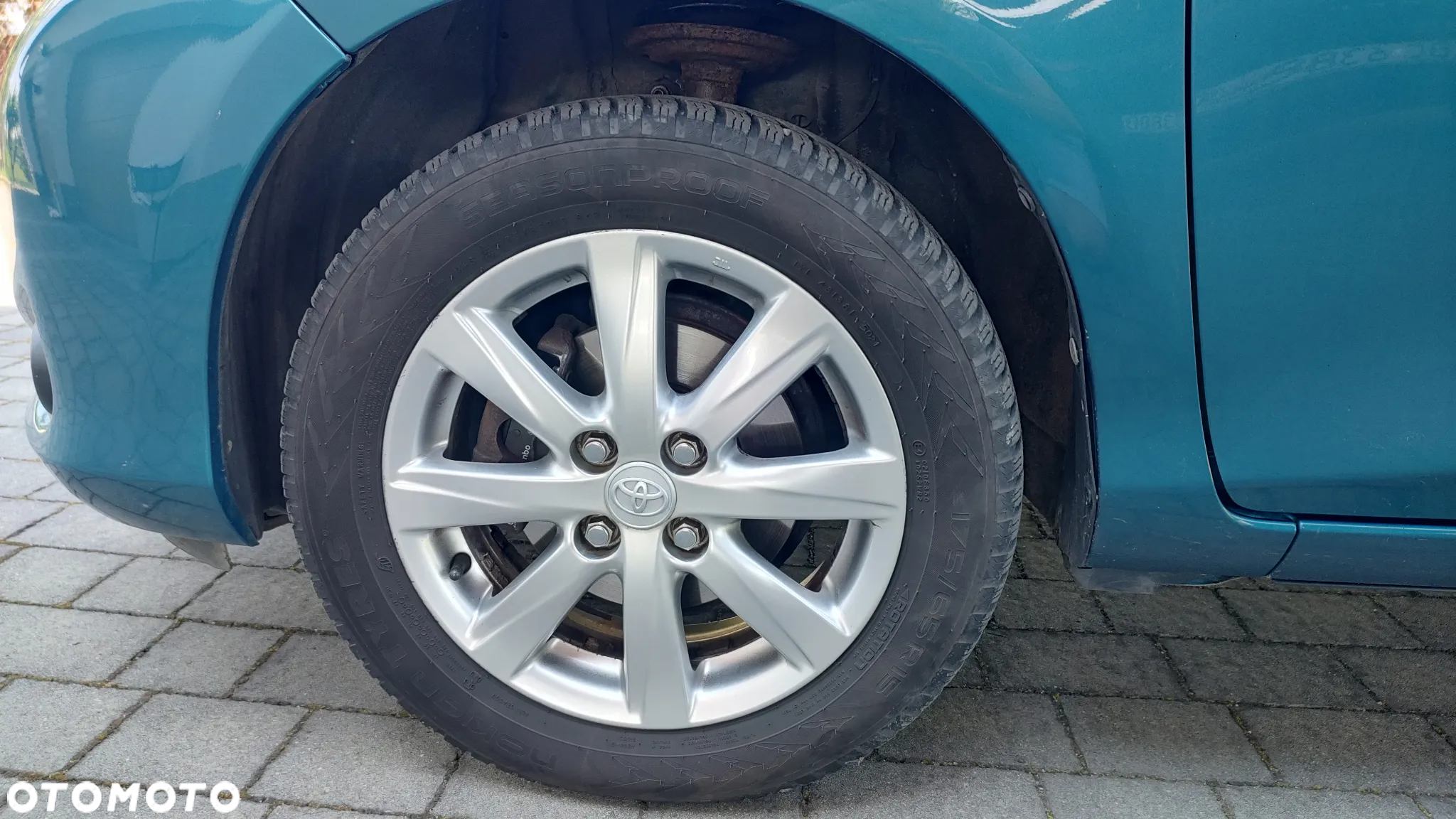 Toyota Yaris - 18