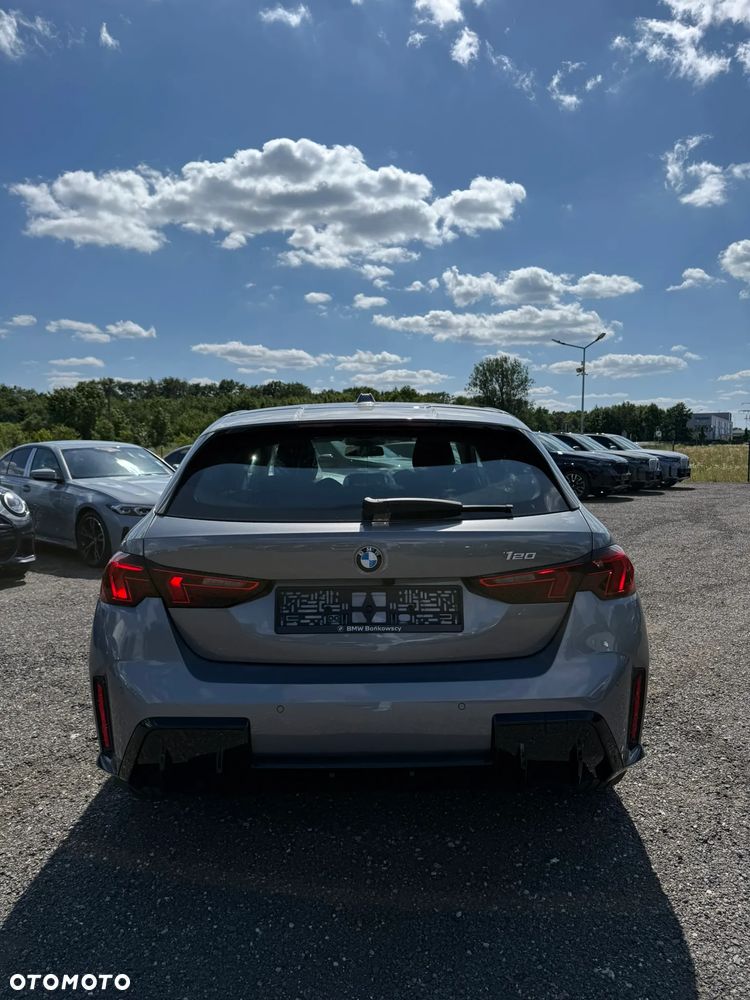 BMW Seria 1 - 8