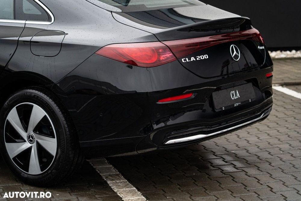 Mercedes-Benz CLA - 10