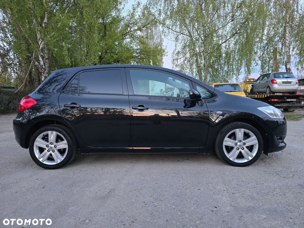 Toyota Auris 1.4 VVT-i Sol - 33